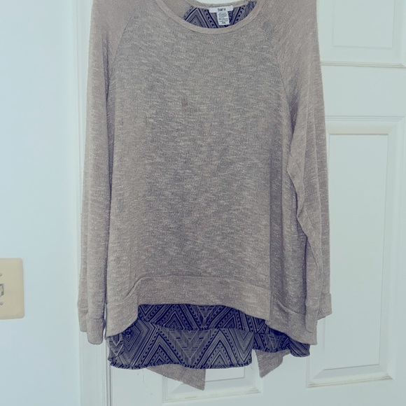 Split Back Sweater - Picture 2 of 7